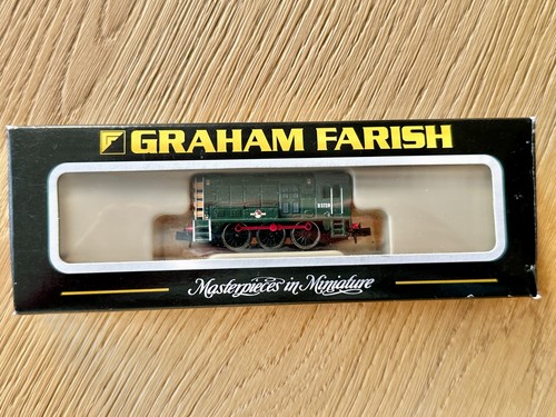 Graham farish gauge class 08 - n,