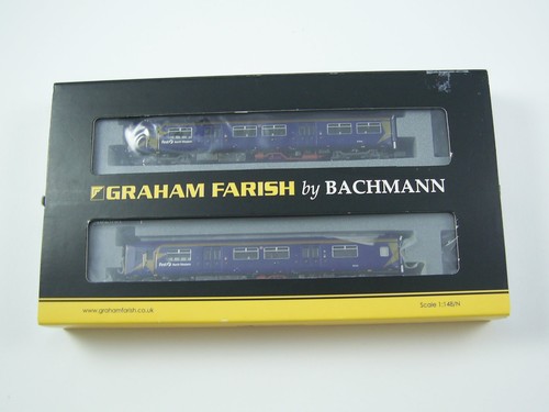 Graham farish class 150 - farish, 150/1